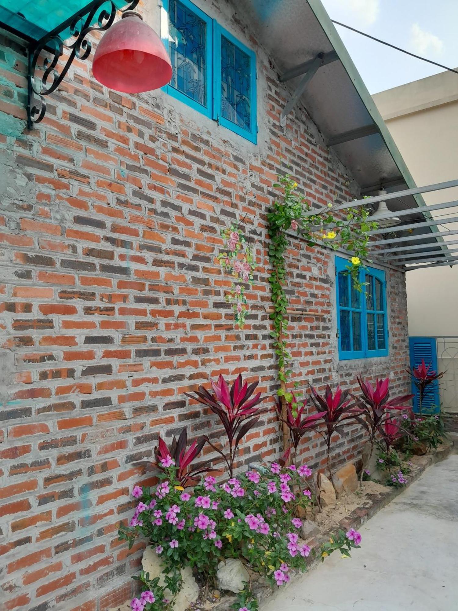 Mina Cafe & Stay กว้านหล่าน ภายนอก รูปภาพ